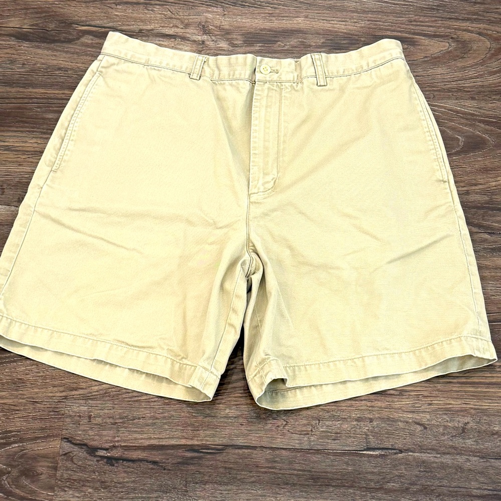 Vineyard Vines Men's‎ Chino Khaki Shorts Size 36